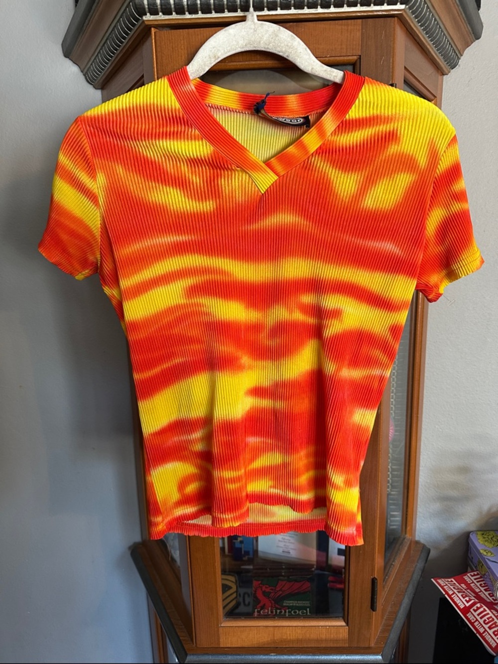 Vintage Hip wear Tie-Dye Ribbed V-Neck Tee in Red & Yellow